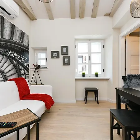 Santa Lucia Exclusive * زادار