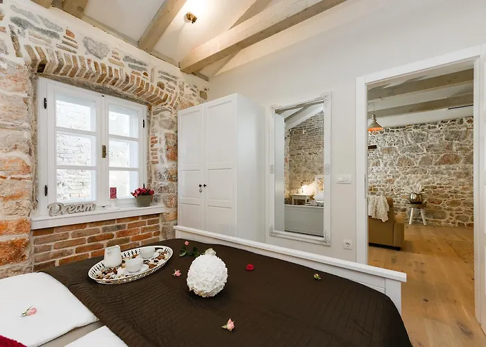 Santa Lucia Exclusive Apartment *